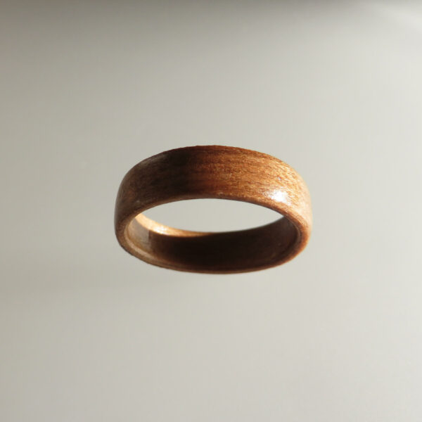 Houten ring op maat (lak)
